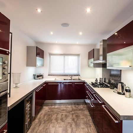 Penthouse Retreat Apartment Cospicua Luaran gambar