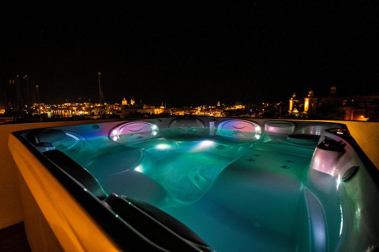 Penthouse Retreat Apartment Cospicua Luaran gambar
